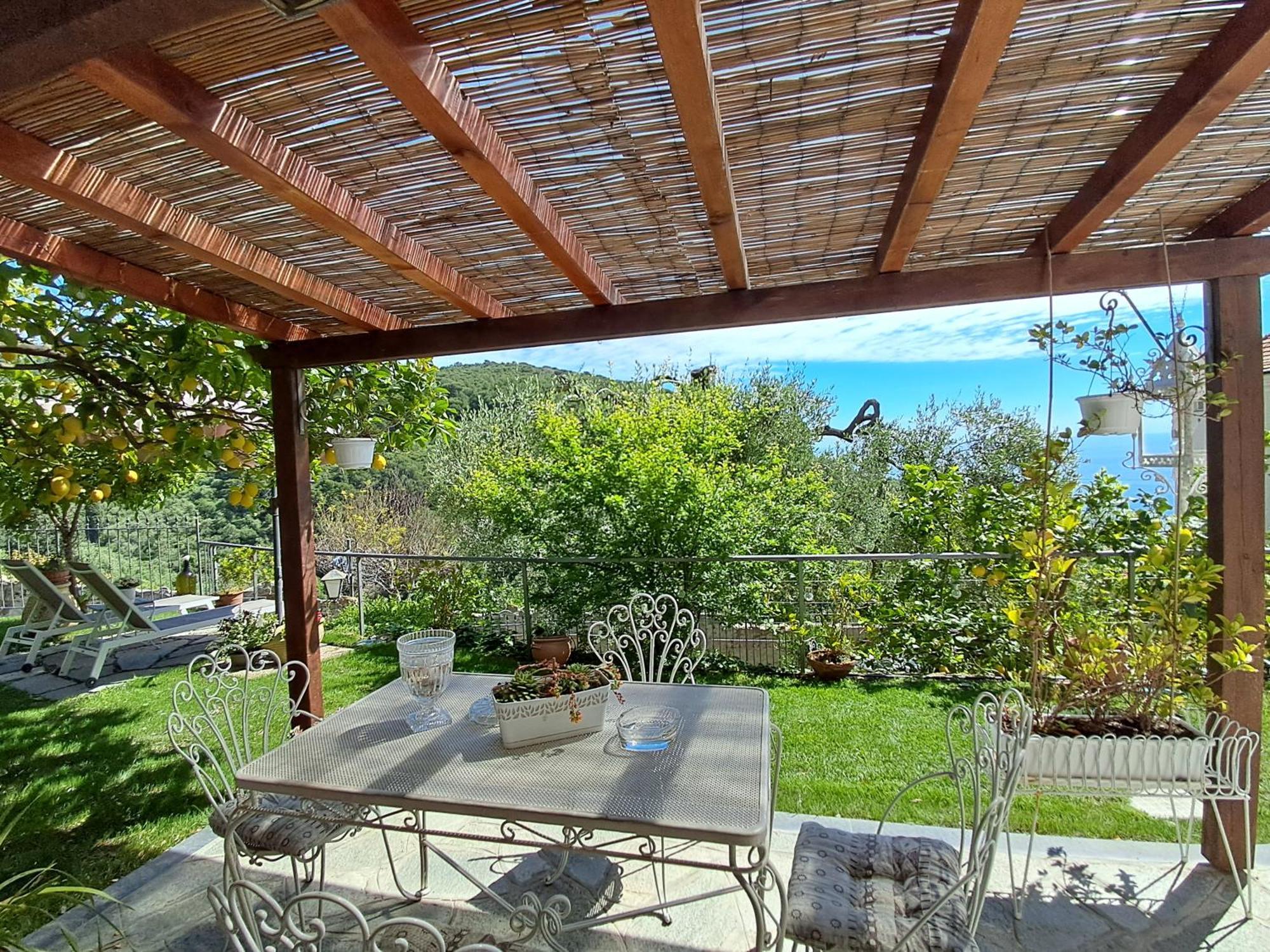 Florinda Lemon'S Suite Cervo Ngoại thất bức ảnh